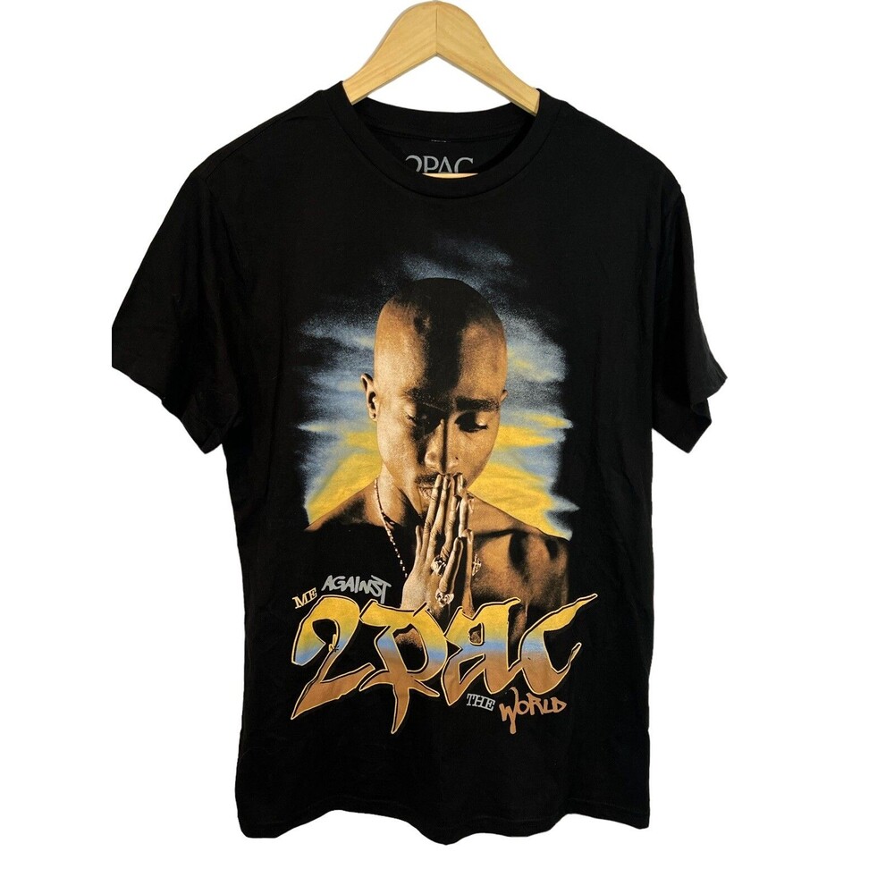 2 Pac Men's " Me Against The World " T Shirt - Size Medium